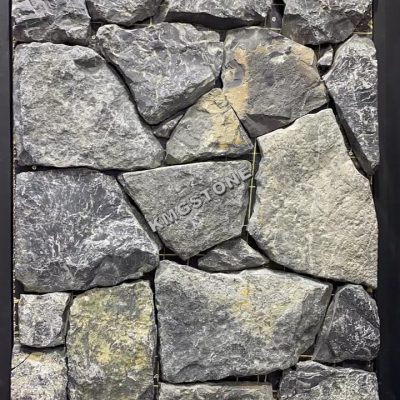 Loose Stone 0203